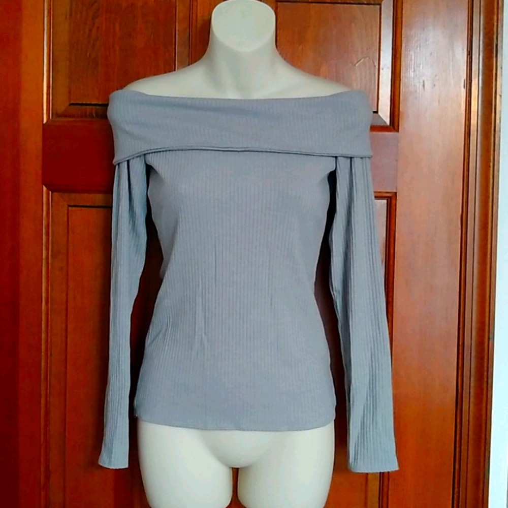 NWT Abercrombie cowl neck off shoulder sweater M